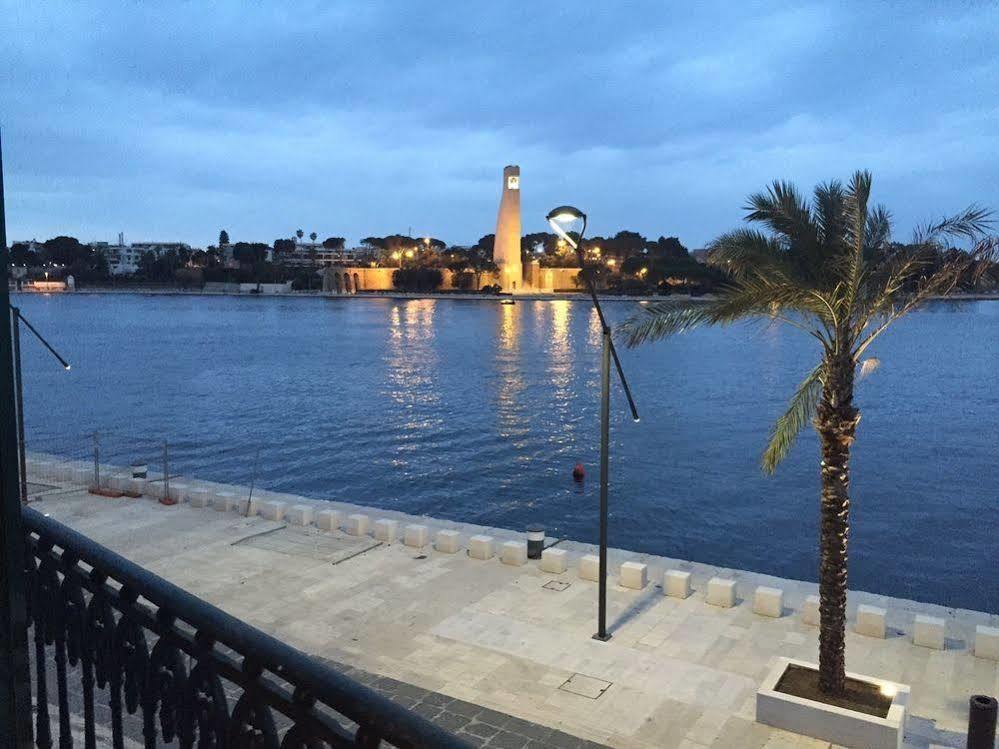 برينديسي B&B Le Colonne المظهر الخارجي الصورة